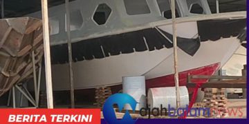 Pabrik Kapal Fiber Mewah Sungai Lekop Diduga Tanpa Ijin.