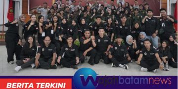 Jefridin Berikan Kuliah Umum saat Pengukuhan Pengurus Ormawa Fakultas Hukum Unrika