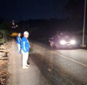 Ceceran Oli Sepanjang 3 KM Di Nongsa,Pengendara Motor Berjatuhan