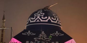 Menara Masjid Agung Batam Center Bengkok Akibat Hembusan Angin Kencang