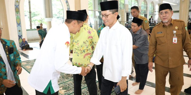 Amsakar Cairkan Insentif Tokoh Agama, Tegaskan Peran Sentral Ustaz dan Imam dalam Mewujudkan Batam Bandar Madani