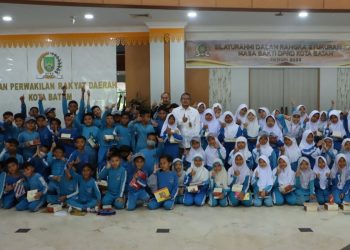 Anggota DPRD Batam  Terima Audiensi Siswa SD Al Kaffah