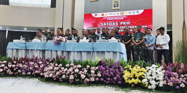 Gempur Hutan: Rp 6 T Selamat, 4 Juta Hektare Kembali!