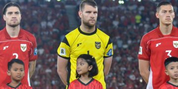 Maarten Paes: MLS vs. Persib, Pengamat Ungkap Kelayakan