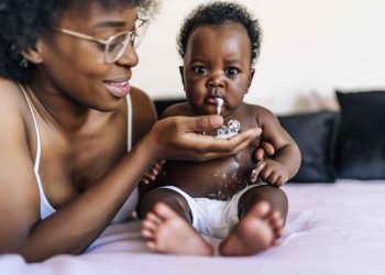 Muntah Bayi: Apa Penyebabnya?