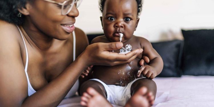 Muntah Bayi: Apa Penyebabnya?