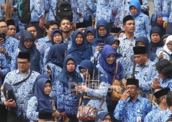 Ribuan PPPK Paruh Waktu Geruduk Gaji