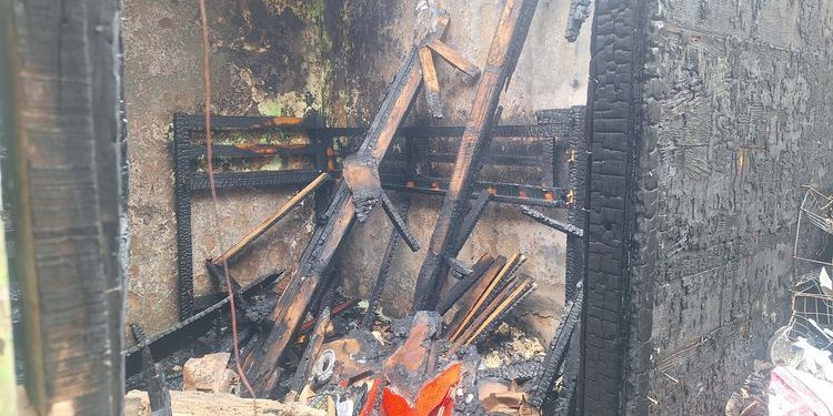 Pabrik tahu di Bantul terbakar, diduga karena bara api tungku terkena angin