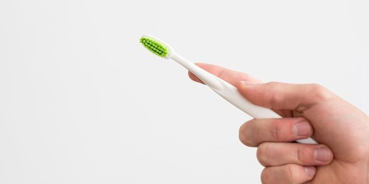 Horor: Dokter Temukan 7 Sikat Gigi & Kunci Pas di Perut Pria India