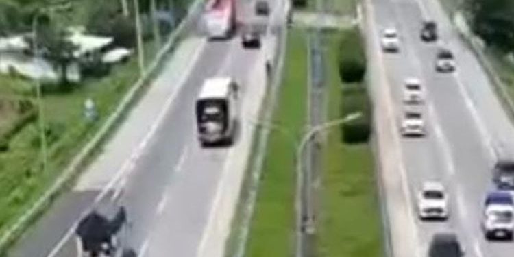 Tembus 312.000 kendaraan, volume di Tol Gempol-Pasuruan naik 10 persen selama Nataru