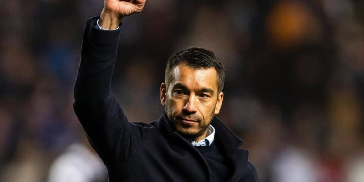 Van Bronckhorst: Alternatif Utama PSSI Jika Herdman Gagal