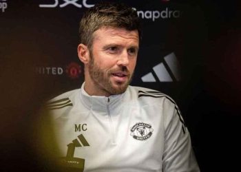 Carrick: Sentuhan Tenang, Arah Jelas, Efektivitas MU