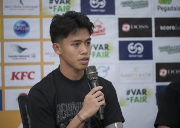 Maguwoharjo Bikin Figo Dennis Terpukau